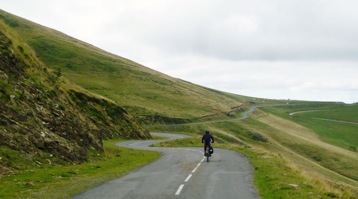 Irati forest on Bike. Larrau Pass | BIKING THROUGH SPAIN