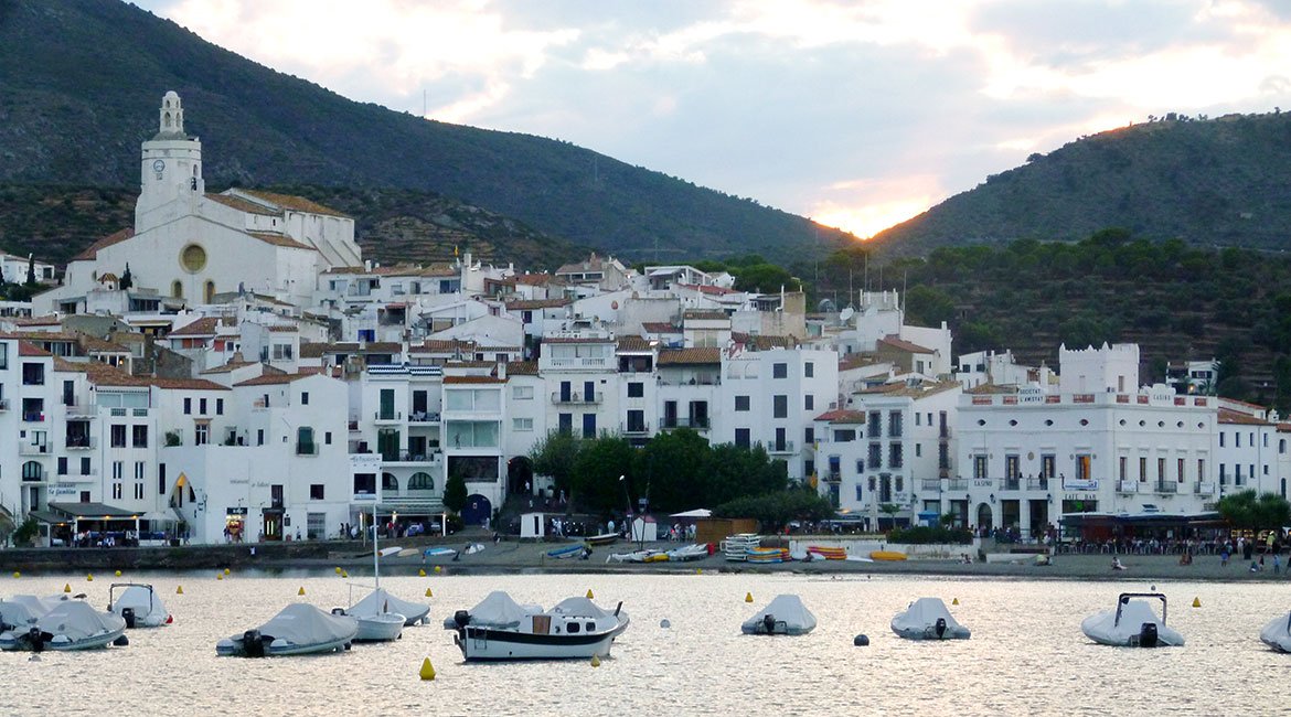 Cycling through Emporda. Cadaqués 2 | BIKING THROUGH SPAIN